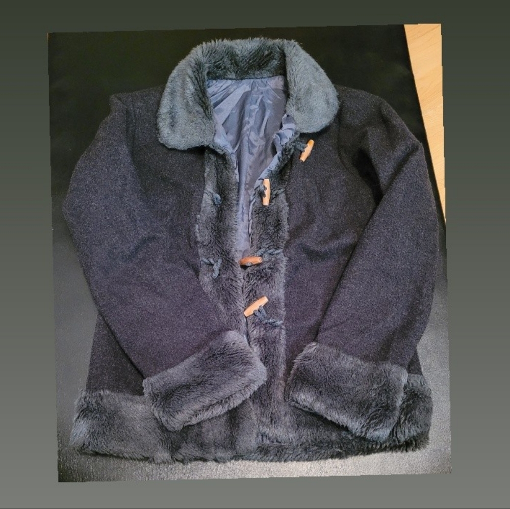 WOMEN COAT